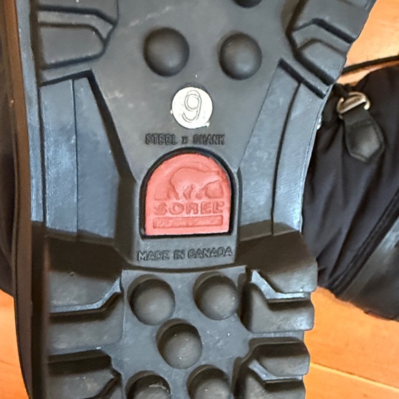 Sorel vintage winter boots - Picture 7 of 7